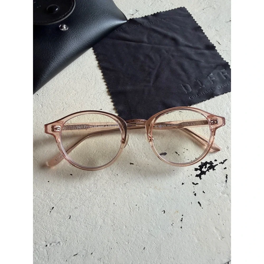 DIFF Eyewear Banks‎ Blue Light Glasses Pink Clear Women's One Size Excellent